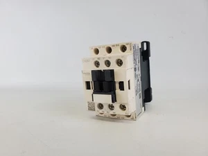 Schneider Electric C32G7 600V 10A Magnetic Contactor - Picture 1 of 8