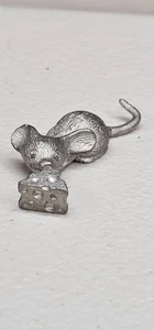 Pewter Mouse with Cheese 1" - Picture 1 of 5