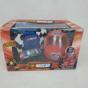 Jeff Gordon #24 DUPONT 2003 Road Champs Radio Control Car Helmet 1:64 NASCAR - Picture 1 of 9