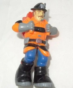 Rescue Heroes Micro Adventures Mini Figure Fireman Billy Blazes - Foto 1 di 8