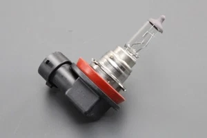 Genuine VW Audi Skoda SEAT H8 12V 35W halogen fog light bulb (x1) N10529501 - Picture 1 of 3