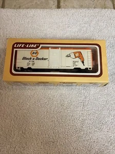 Life-Like HO Scale Black & Decker S/D Boxcar 8484 - Bild 1 von 10
