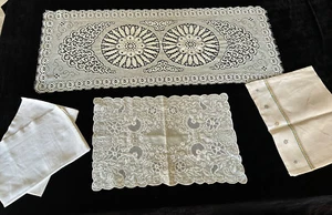 Job Lot - 5 Pieces of Table Linen - Tray Cloths, Placemats etc - Picture 1 of 7