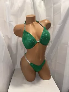 Hunter Green COMPETITION Figurenanzug 34D kleines Unterteil neuer Anzug - Bild 1 von 2
