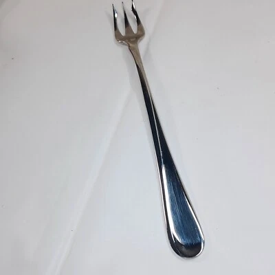 Oneida Silver Flight Reliance Seafood Cocktail Fork serving utensil Vintage - Image 1 of 4