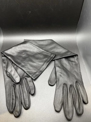 Guantes largos negros vintage para mujer  Foto 1 de 4