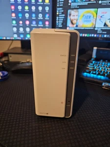 Synology DiskStation DS115J NAS de escritorio 256 MB DDR3 4 TB SATA NAS - Imagen 1 de 6