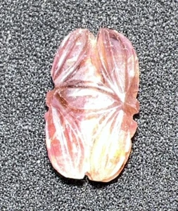 Zweifarbige geschnitzte Turmalin Perle - 6,98 ct. Artikel #877 - Bild 1 von 8