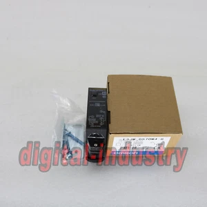 Brand New OMRON PLC Photoelectric Switch E3JM-DS70M4-G 1 year warranty - Picture 1 of 5