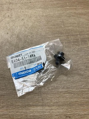 ea04 51 146a ea0451146a  tailgate rear/tail lights mazda mx-6 - Image 1 of 4