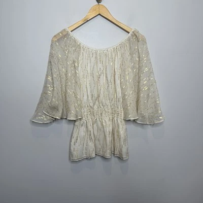 Blusa Trina Turk Top Mujer Pequeña P Seda Dorado Plata Crema Ala de Murciélago Metálica Foto 1 de 4