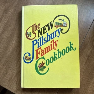 Vintage 1975 The New Pillsbury Family Cookbook - Illustrated - Picture 1 of 9