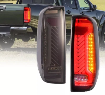 Luz trasera para Nissan Frontier D40 2005-2021 y Suzuki Equator 2009-2012 Foto 1 de 4