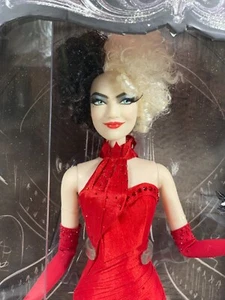 Disney Cruella De Ville 18" Doll live action Villain Store Limited Edition 5400 - Picture 1 of 9