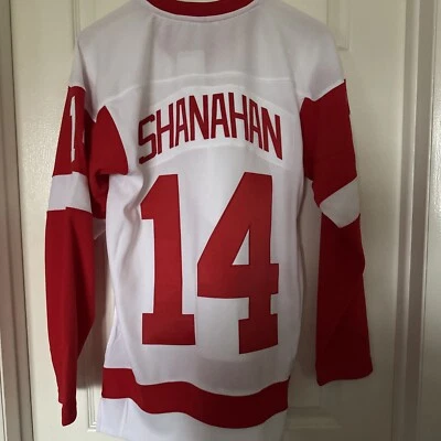 Mitchel & Ness $200 Men's Small Brendan Shanahan Detroit Red Wings HockeyJersey - Image 1 of 4
