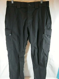 5.11 Tactical Series Men's Pants Military Hiking Camp Size 34X32 Black Outdoor - Picture 1 of 8