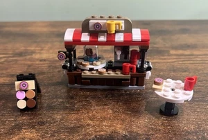 Lego 40358 Bean There Donut That Coffee Shop Kiosk Cafe Stand Tisch unvollständig - Bild 1 von 10