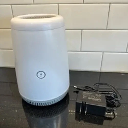 Century Link Greenwave Model C4000LZ Wifi Wireless Router/Modem-White-NEW IN BOX - Image 1 of 2