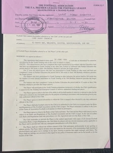 Luke Chadwick Official FA Player Registration Signed Contract Manchester United - Picture 1 of 7