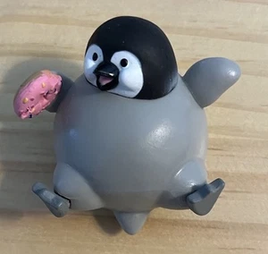 Funko Paka Paka Munchies Ollie Penguin with Pink Donut Vinyl Figure NM - Picture 1 of 2