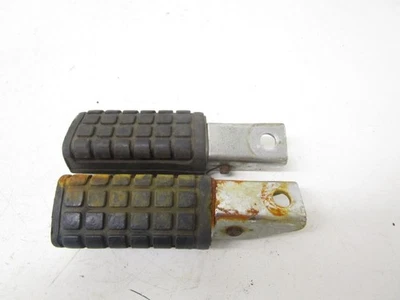 82 estriberas de pasajero trasero izquierdo derecho Yamaha XJ 750 Maxim 1982-1983 Foto 1 de 3