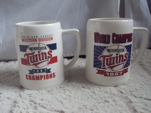 Minnesota Twins MLB Baseball World Champions & Western Division Mugs Cups 1987 Cover