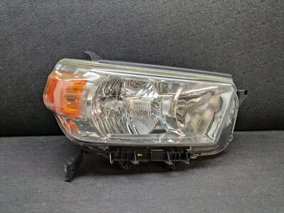 OEM 2010-2013 TOYOTA 4RUNNER ПРАВАЯ ФАРА ПАССАЖИРСКИЙ ХРОМ 81130-35520 - Изображение 1 из 4