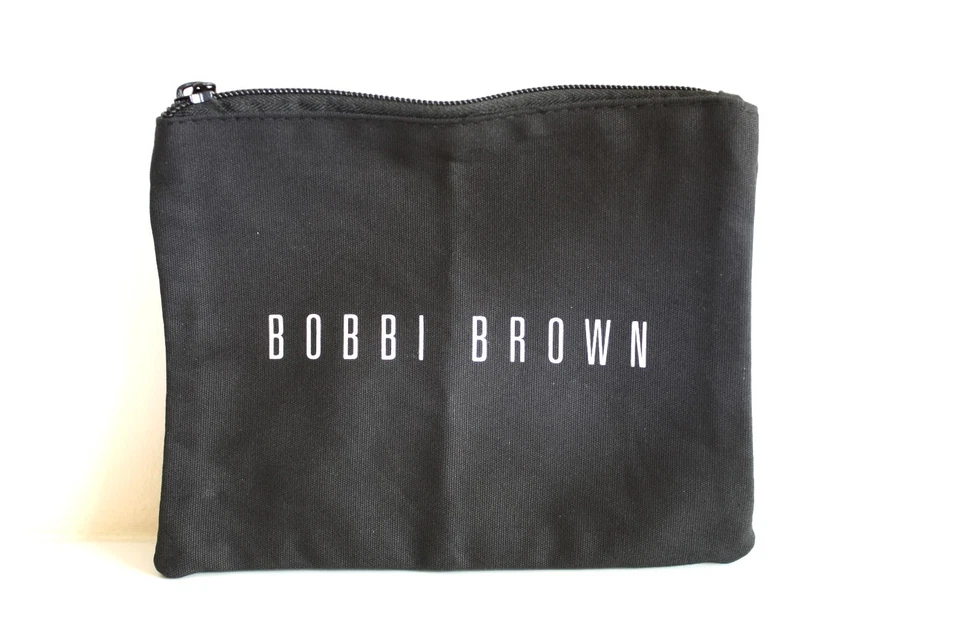 Cepillo para el cuidado de la piel y/o bolsas de cosméticos Bobbi Brown negras  Foto 1 de 4