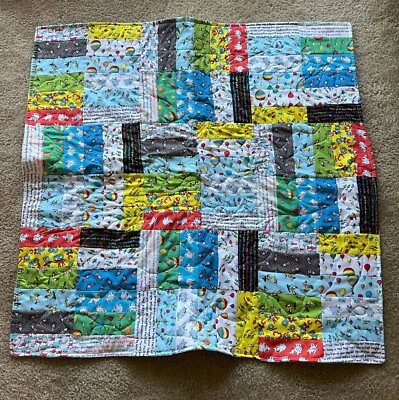 Homemade Dr. Seuss-themed baby quilt, 36.5"x36.5" - Image 1 of 3