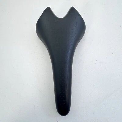 Vintage Bontrager R1  Seat Race Saddle Road MTB Aero Black Aero Tri TT A44 - Image 1 of 4