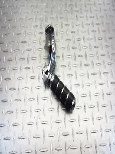 08 Harley Davidson FLHTCUI Electra Glide Classic Right Side Highway Foot Peg - Picture 1 of 12