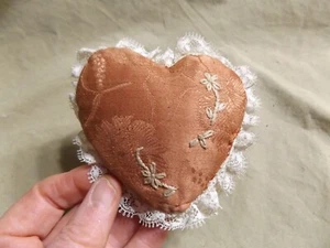 Vintage Heart Pin Cushion w Embroidery Lace Border on Antique? Material? ~3.5x4" - Picture 1 of 5