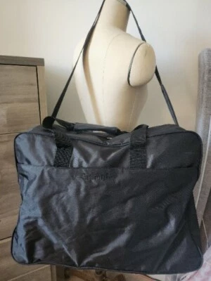 Bolso de Lona/Bolso de Viaje Calvin Klein De Gran Tamaño Negro con Correa para el Hombro Foto 1 de 4
