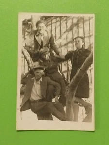 Rumänien Bukarest 1946 Foto jüdisch hebräisch Text Sh'erit ha-Pletah vor Alija  - Bild 1 von 6
