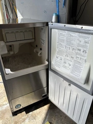 Máquina de hielo Hoshizaki  Foto 1 de 4