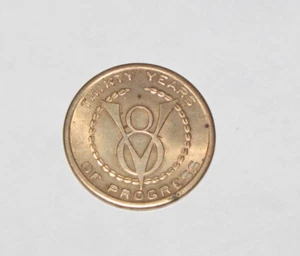 Ford V8 Treinta Años de Progreso 1903-1933 ~ Moneda De Latón De Colección - Imagen 1 de 3