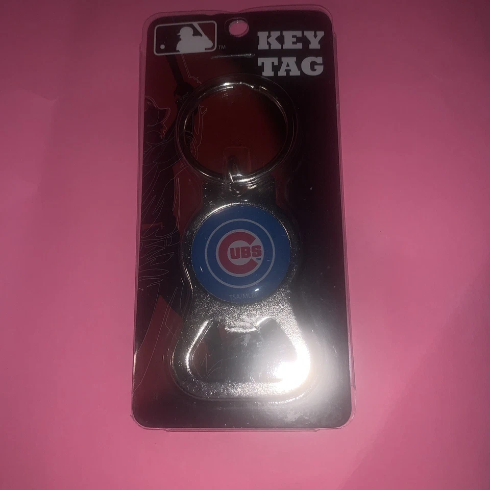 Chicago Cubs Baseball Team Keychain Key Chain Bottle Opener MLB Souvenir New  - Image 1 of 2
