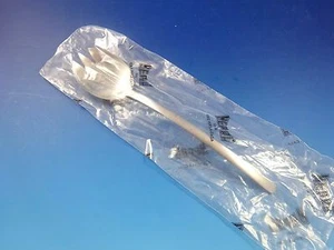 New Mepra Stainless Steel Satin Due Ice 9 1/4" Salad Serving Fork 8567 - Picture 1 of 3