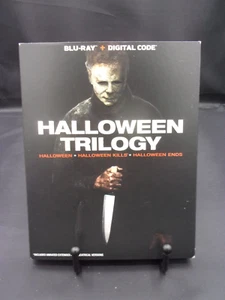HALLOWEEN TRILOGY - BLU-RAY & DIGITAL CODE - NEW  & SEALED! SPECIAL EDITION!! - Picture 1 of 2