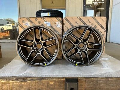 Juego de 2 ruedas forjadas Dodge Challenger Charger 18-23 carrocería ancha Demon 170 18x8 Foto 1 de 4