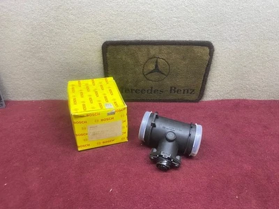Mercedes Benz BOSCH Mass Air Flow Sensor 0280217100 NOS - Image 1 of 4