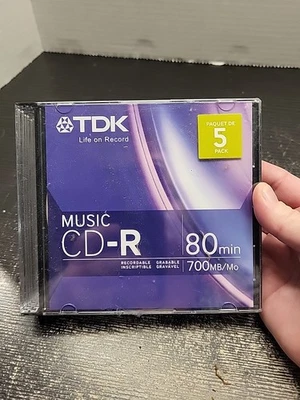 TDK 80-Minute CD-R Discs 5-Pack Slim Case 700MB Music CD-R Life on Record Read D - Image 1 of 4