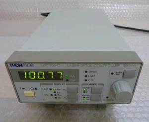 THORLABS Laser Diode Controller 500mA LDC205C - Picture 1 of 9
