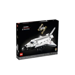 Lego NASA Space Shuttle Discovery - Picture 1 of 4