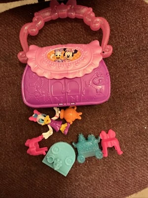 Happy Helpers Daisy’s Fancy Tea Party Foto 1 de 4