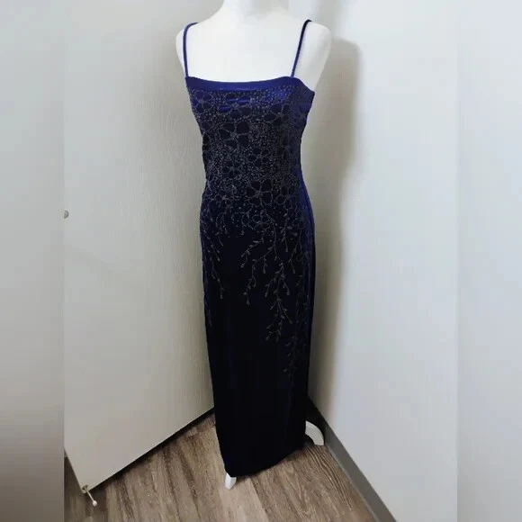 Maxi Vestido Vintage Años 90 Semilla Cuentas Floral Terciopelo Correa Espagueti Foto 1 de 4