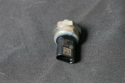 8647488 Oil Pressure New BMW 2er F22 X1 F48 3er F30 5er F10 F11 7er G11 X5 E70 - Image 1 of 4