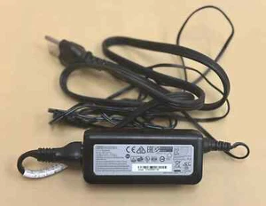 APD DA-40A19 ORIGINAL OEM Asus Acer 40W 19V 2.1A AC Adapter Charger - Picture 1 of 6