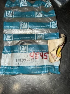 NOS GM OEM Front Crankshaft Seal 10036286 Chevrolet Camaro Truck 6 cyl 4 cyl - Picture 1 of 2