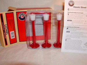 Lionel 6-37151 Lionel Lámparas de Calle Clásicas Navidad O27 Nuevo Juego de 3 Rojo Precintado - Imagen 1 de 9